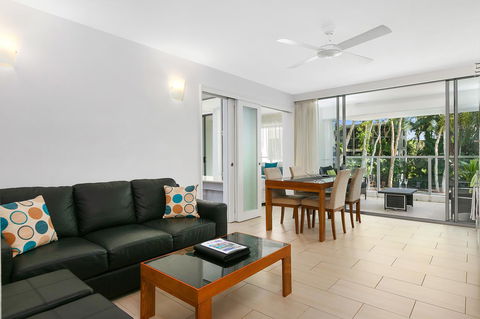Palm Cove Beach Apartment - Whitsundays Accommodation 19