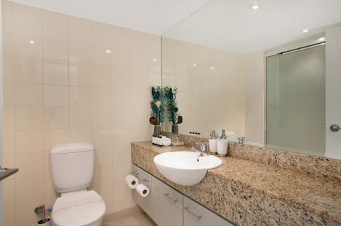 Palm Cove Beach Apartment - Whitsundays Accommodation 12