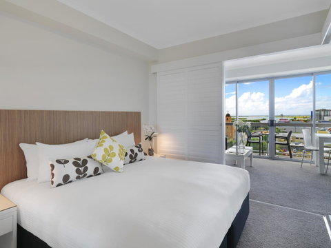 Oaks Mackay Rivermarque Hotel - Whitsundays Accommodation 2
