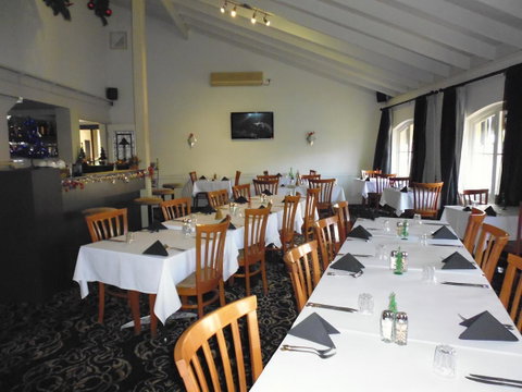 Burke & Wills Motor Inn - Whitsundays Accommodation 22