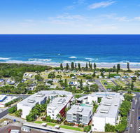 Element on Coolum Beach - Whitsundays Accommodation