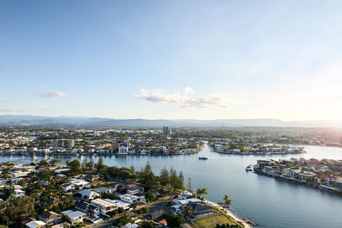 JW Marriott Gold Coast Resort & Spa - Whitsundays Accommodation 12