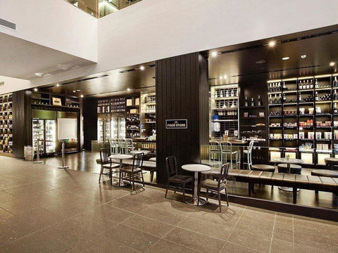 H Star Residences-- Paradise Stayz - Whitsundays Accommodation 22