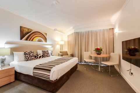 Central Cosmo Apartment Hotel - Whitsundays Accommodation 19