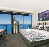 Circle  2 3 4  5 Bedroom SkyHomes  Sub Penthouses by Gold Coast Holidays - Whitsundays Accommodation