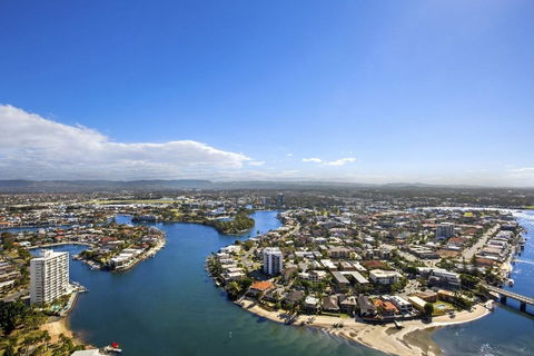 Circle On Cavill 2, 3, 4 & 5 Bedroom SkyHomes & SUB PENTHOUSES By Gold Coast Holidays - Whitsundays Accommodation 43