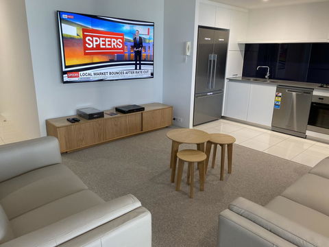 Circle On Cavill 2, 3, 4 & 5 Bedroom SkyHomes & SUB PENTHOUSES By Gold Coast Holidays - Whitsundays Accommodation 19