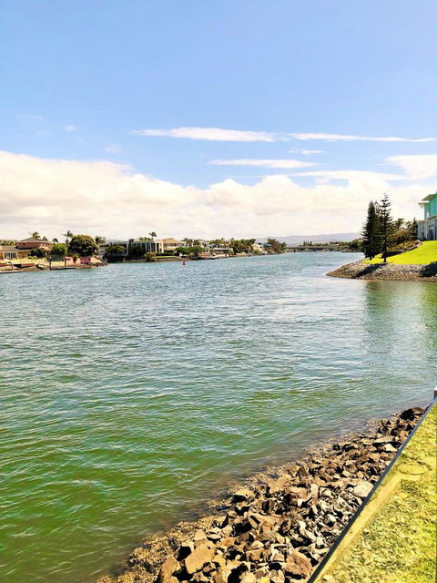 Riverfront Dream - Whitsundays Accommodation 7