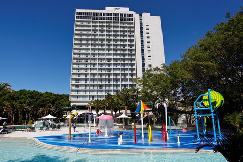 RACV Royal Pines Resort Gold Coast - Whitsundays Accommodation 1