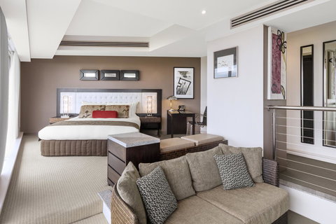 RACV Royal Pines Resort Gold Coast - Whitsundays Accommodation 2