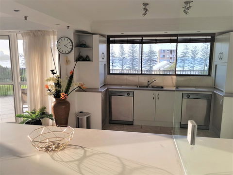 Gemini Court Holiday Apartments - Whitsundays Accommodation 34