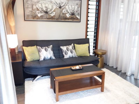 Forest Lodge: Little Villa - Whitsundays Accommodation 7