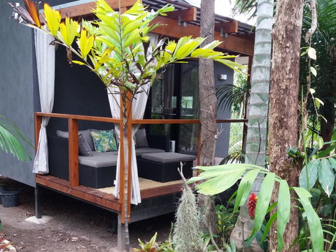 Forest Lodge: Little Villa - Whitsundays Accommodation 12