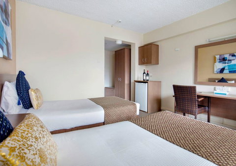 The Metropolitan Spring Hill - Whitsundays Accommodation 31