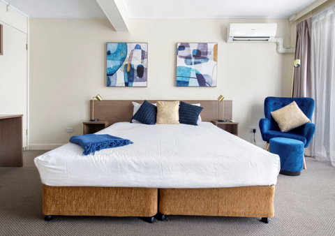 The Metropolitan Spring Hill - Whitsundays Accommodation 5