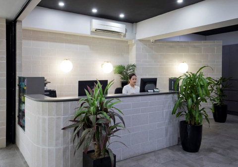 The Metropolitan Spring Hill - Whitsundays Accommodation 4