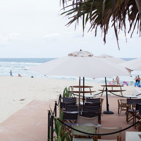Burleigh Beach Tower - Whitsundays Accommodation 7