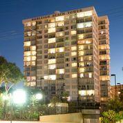 Burleigh Beach Tower - Whitsundays Accommodation 16