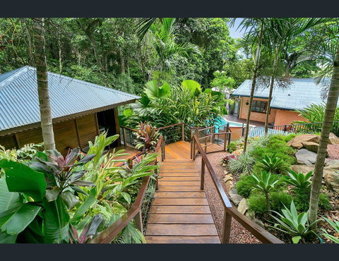 Cairns Rainforest Retreat - Whitsundays Accommodation 7