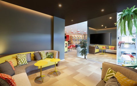 Holiday Inn Express Brisbane Central, An IHG Hotel - Whitsundays Accommodation 11
