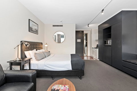 Ridge Apartment Hotel - Whitsundays Accommodation 6