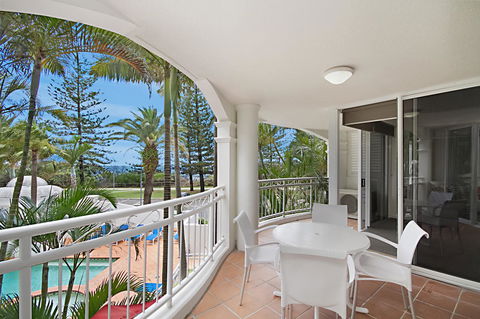 ULTIQA Burleigh Mediterranean Resort - Whitsundays Accommodation 34