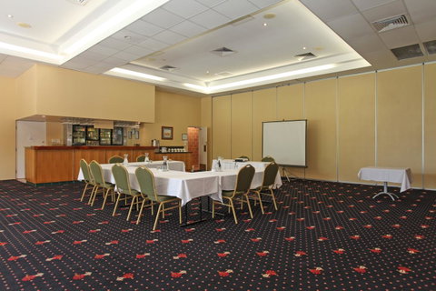 Windmill Motel & Events Centre - Whitsundays Accommodation 19
