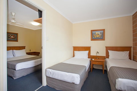 Windmill Motel & Events Centre - Whitsundays Accommodation 3