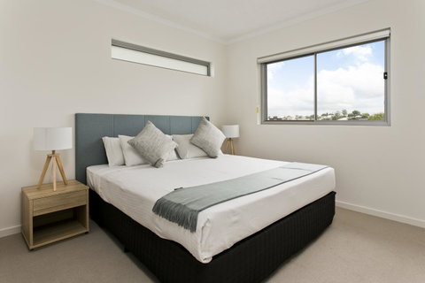 Arise Princess Regent Apartments - Whitsundays Accommodation 9