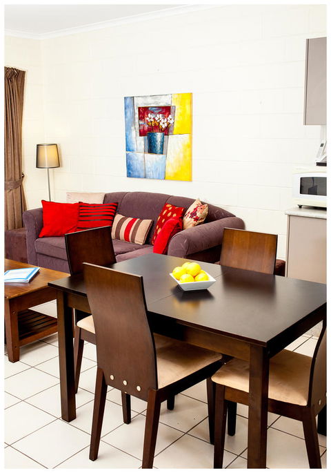 Clifton Sands Holiday Units - Whitsundays Accommodation 31