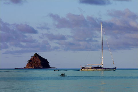 Clifton Sands Holiday Units - Whitsundays Accommodation 0