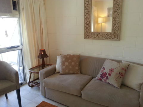 Clifton Sands Holiday Units - Whitsundays Accommodation 21