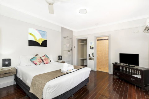 City Palms Brisbane - Whitsundays Accommodation 9