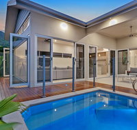 Oceans Edge Holiday Home - Whitsundays Accommodation