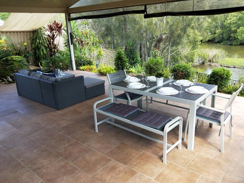 Waterfront Theme Park Getaway - Whitsundays Accommodation 14