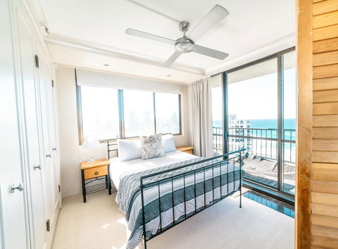 Capricorn One Beachside Holiday Apartments - Official - Whitsundays Accommodation 7