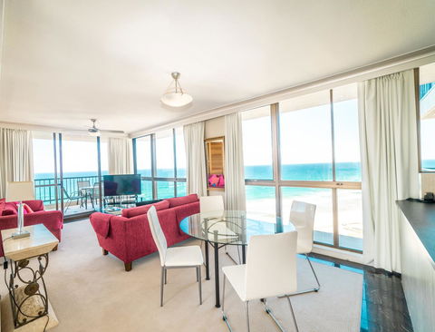 Capricorn One Beachside Holiday Apartments - Official - Whitsundays Accommodation 1