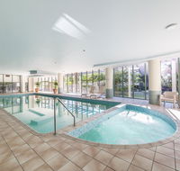 Meriton On Main Beach - Whitsundays Accommodation