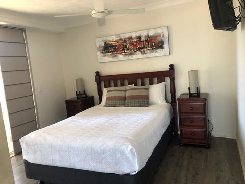 Wharf Boutique Apartments - Whitsundays Accommodation 7