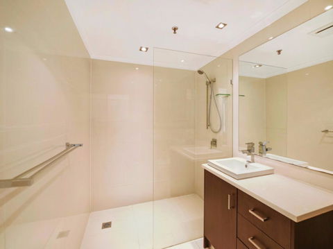 Excluza - Whitsundays Accommodation 1