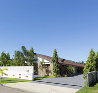 Marcol Place Holiday Apartments - Whitsundays Accommodation