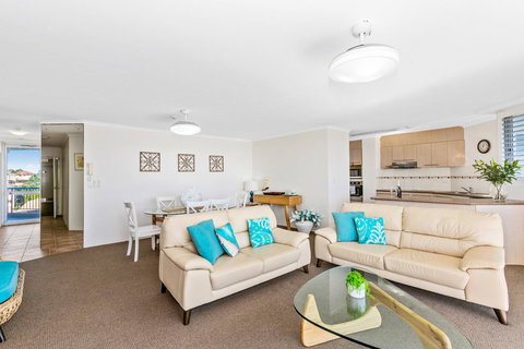 Rainbow Commodore Coolangatta - Whitsundays Accommodation 23