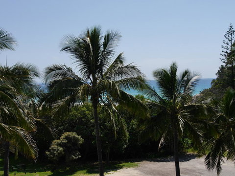 Cylinder Beach Mooloomba Unit 3 - Whitsundays Accommodation 12