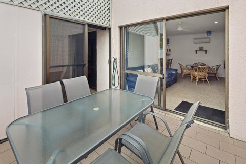 Location! 2BR Town View Unit In Centre Of Airlie. - Whitsundays Accommodation 17