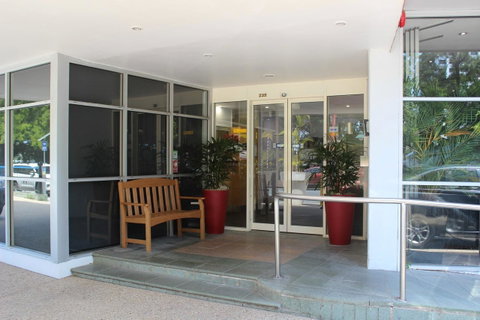 Madison Tower Mill Hotel - Whitsundays Accommodation 1