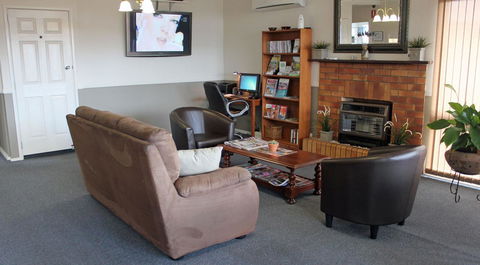 City Motor Inn - Whitsundays Accommodation 12