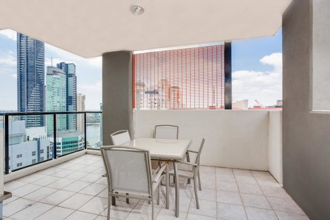 Republic Apartments Brisbane City - Whitsundays Accommodation 15