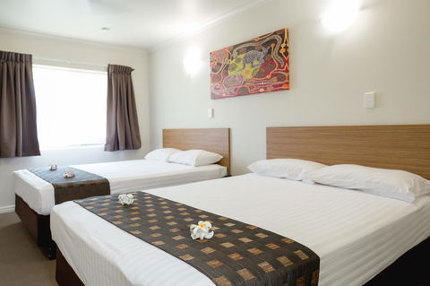 Cairns Colonial Club Resort - Whitsundays Accommodation 32