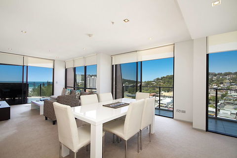 Ambience On Burleigh Beach - Whitsundays Accommodation 1