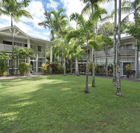 Tropical Nites Holiday Townhouses - Whitsundays Accommodation